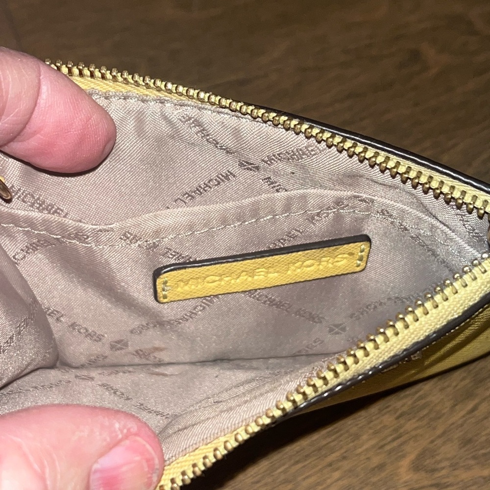 Michael Kors Jet Set Travel Coin Pouch with ID & Key Holder Wallet - Picture 6 of 9